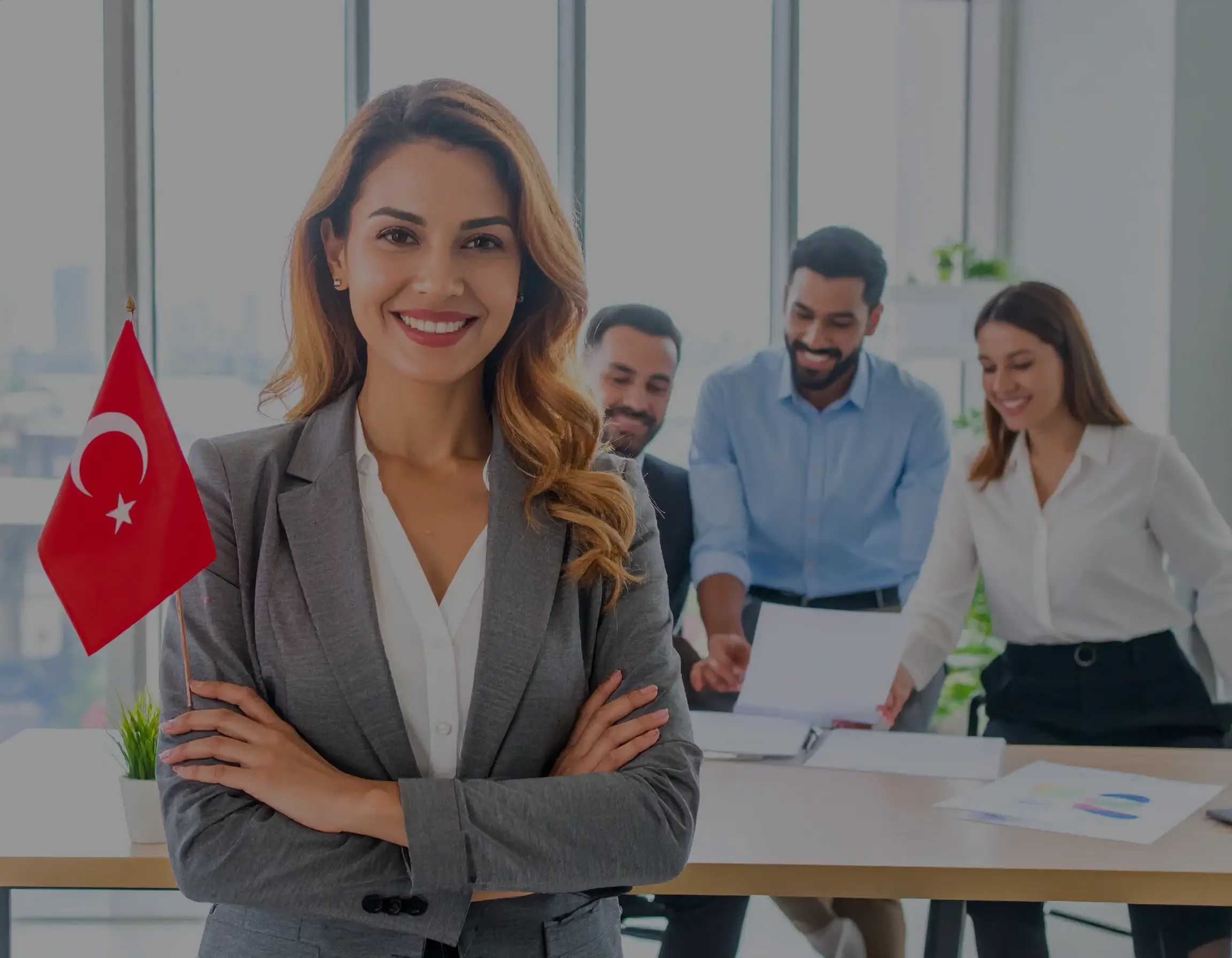 Göç Randevu Destek Gülümseyen İnsanlar Ofis Ortamı
